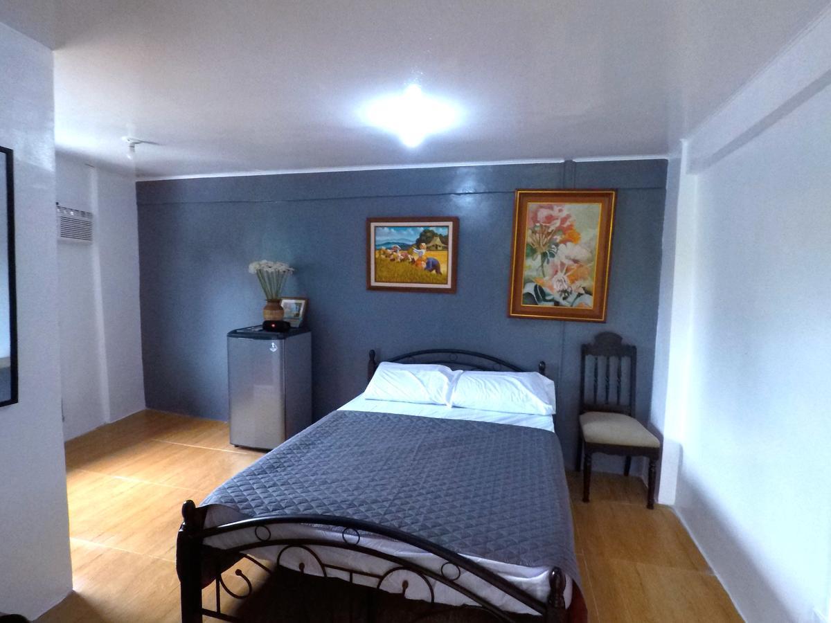 Lalyn'S Room In Кесон-Сити Экстерьер фото