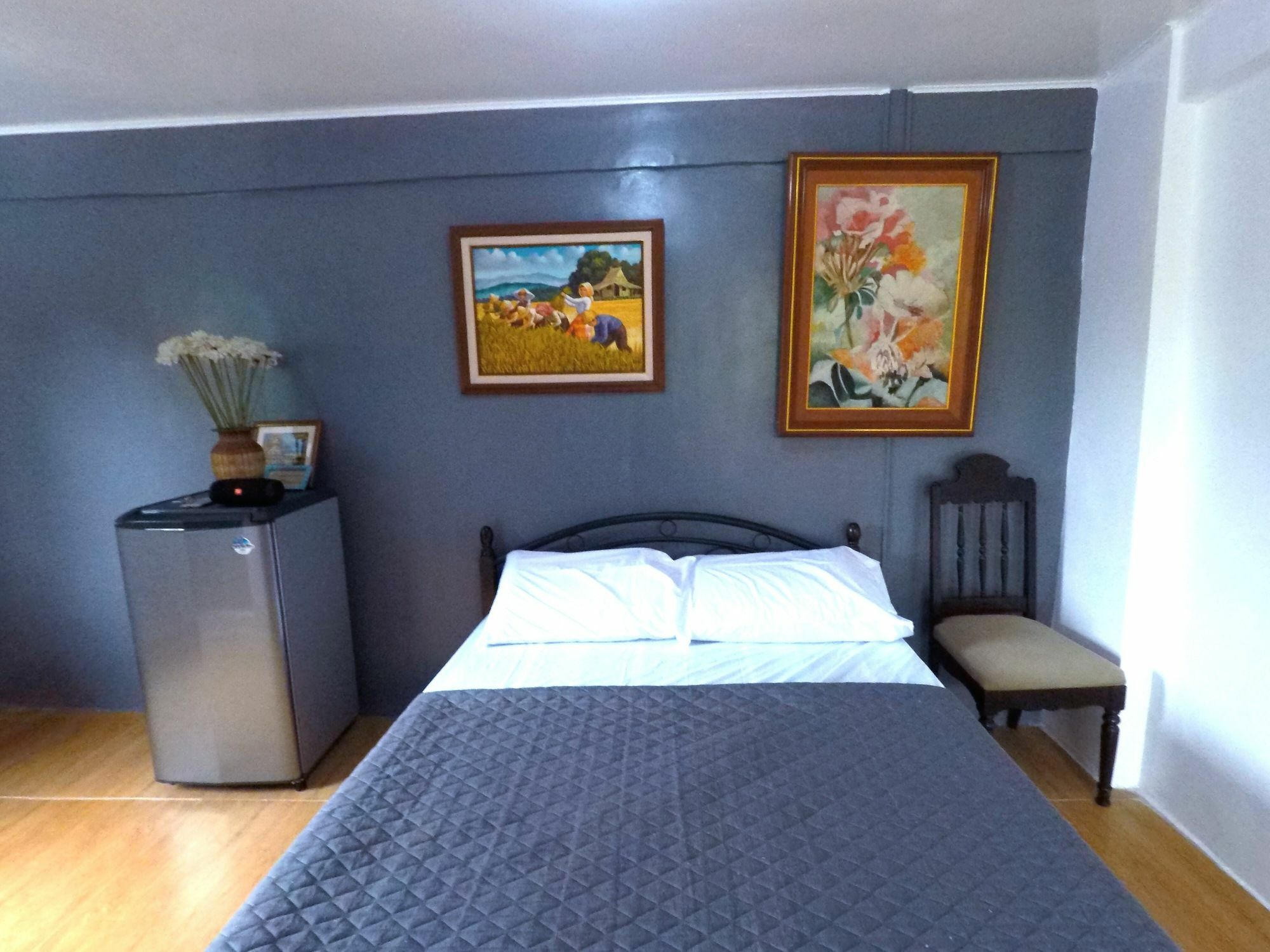 Lalyn'S Room In Кесон-Сити Экстерьер фото